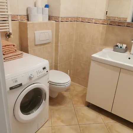 Orange Zaspa غدانسك