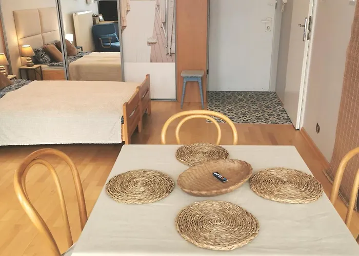 Orange Zaspa Daire Gdansk